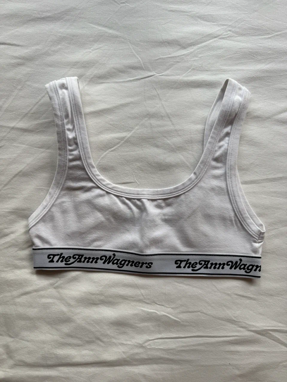 Top The Ann Wagners - imagen 1