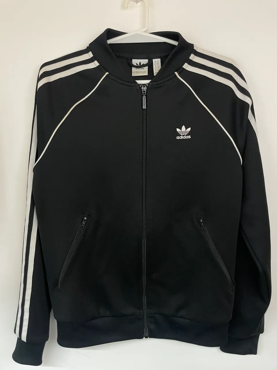 adidas · Talle M
