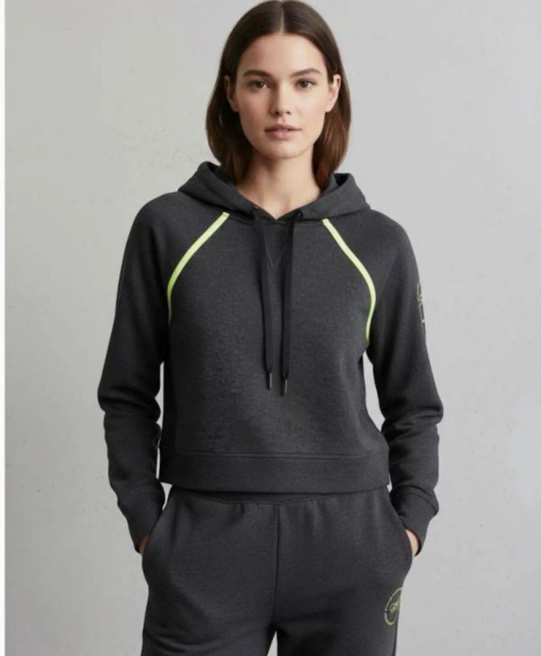 Buzo Calvin Klein - imagen 1