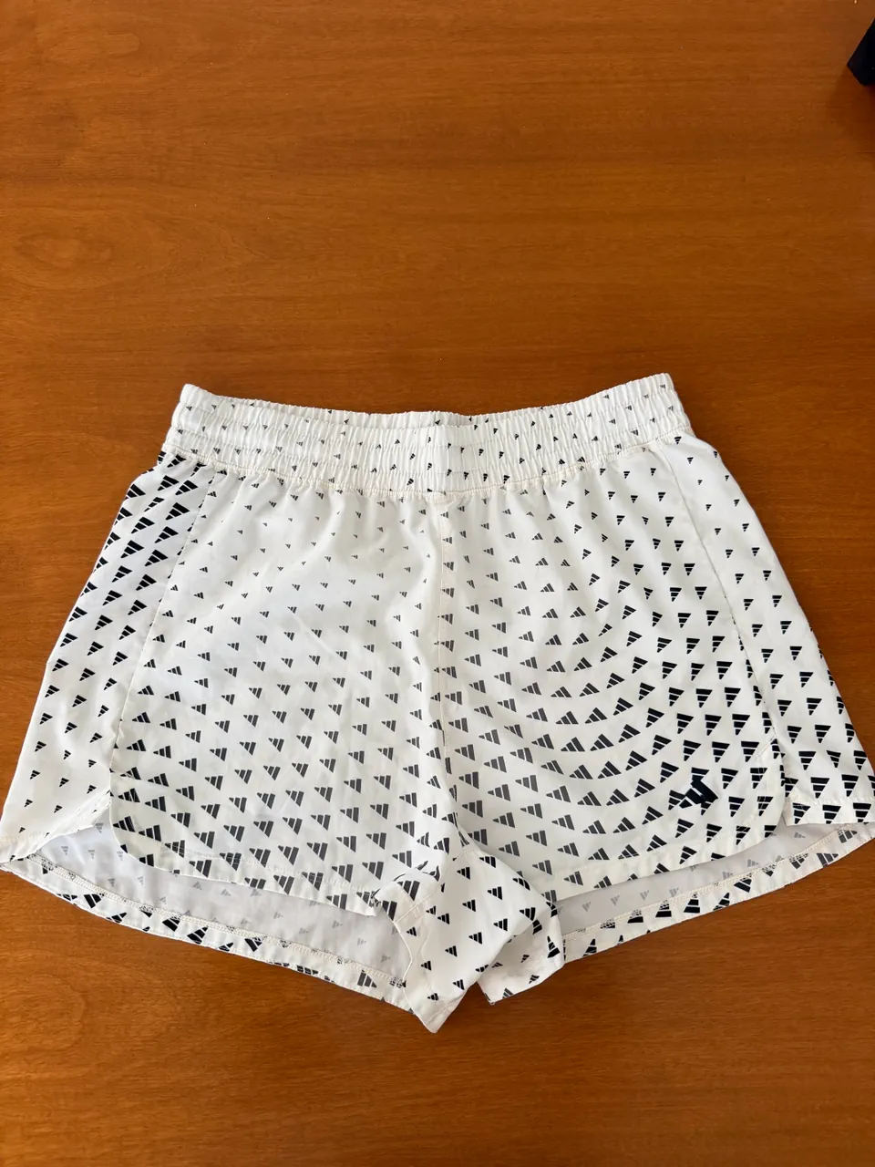 Short adidas - imagen 1