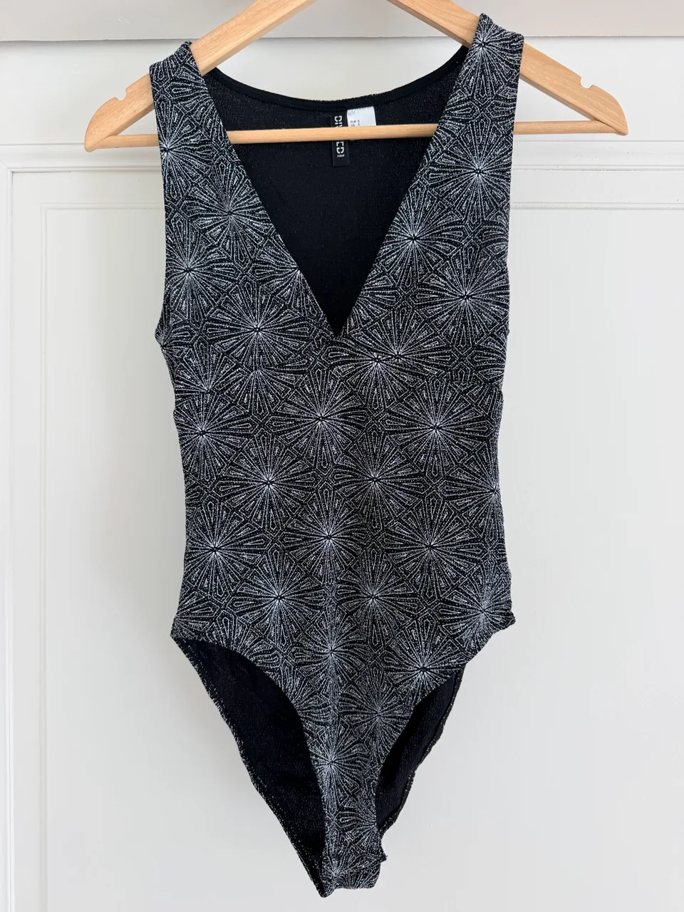 Body H&m divided - imagen 1