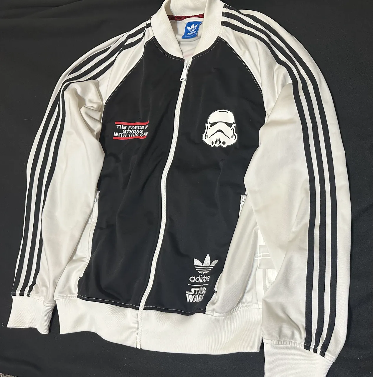 Campera adidas · Talle XL