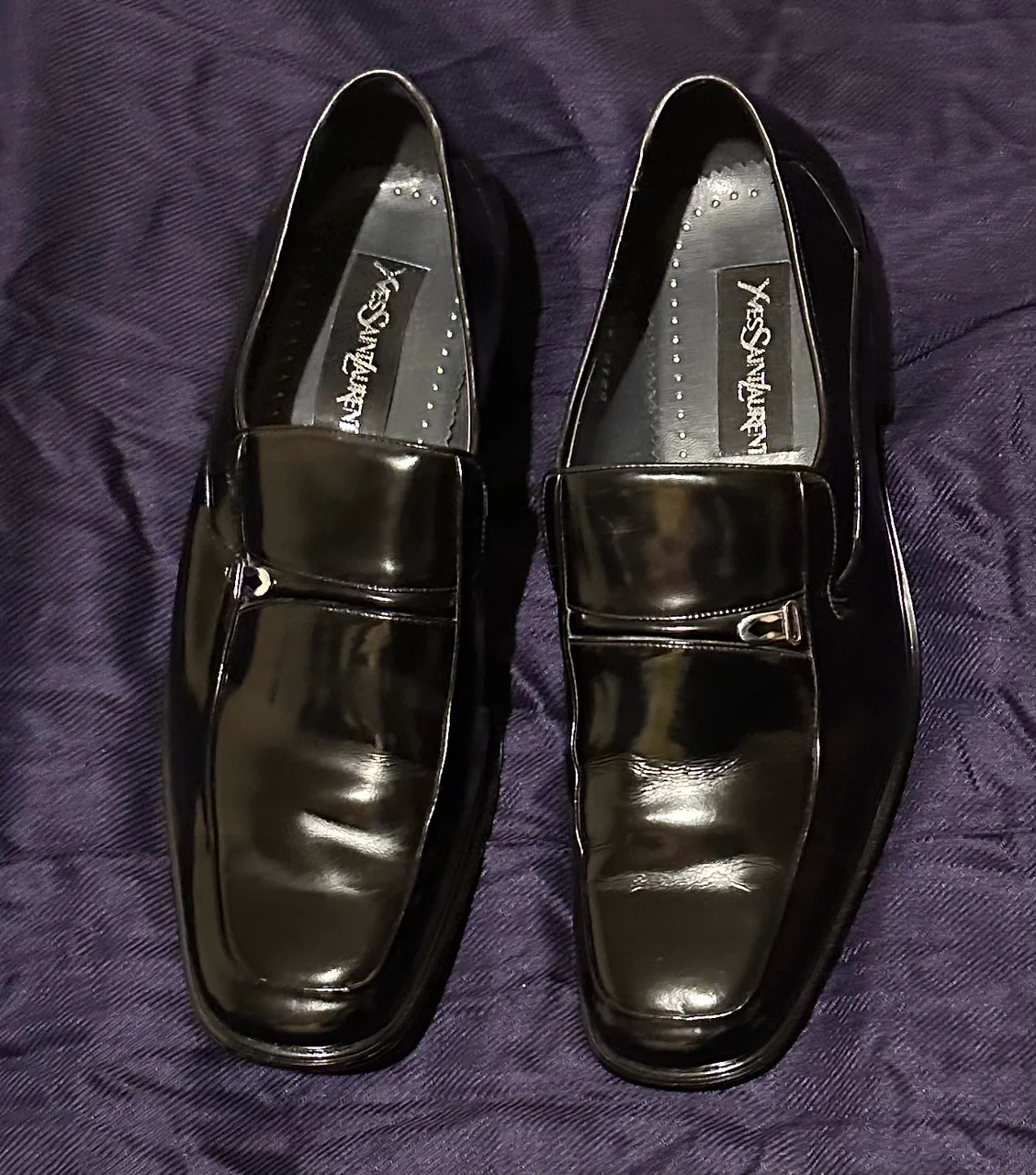 Yves Saint Laurent · Talle AR 44