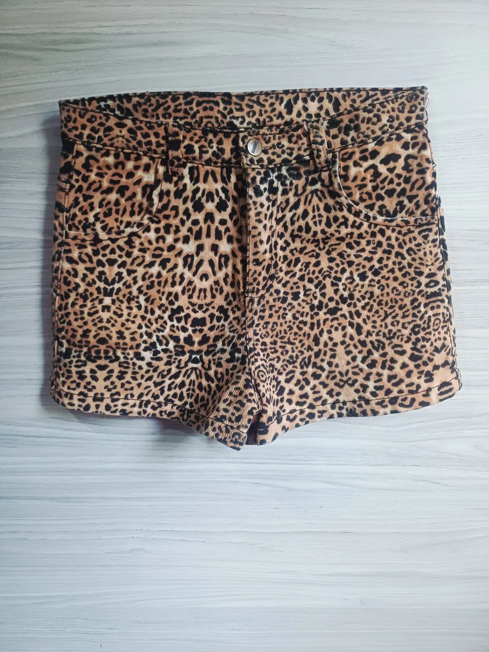 Short Lúcuma · Talle EU 38