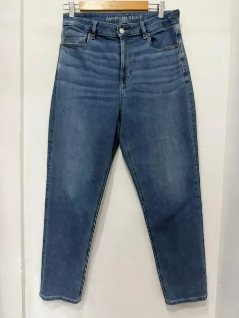American Eagle · Talle EU 44