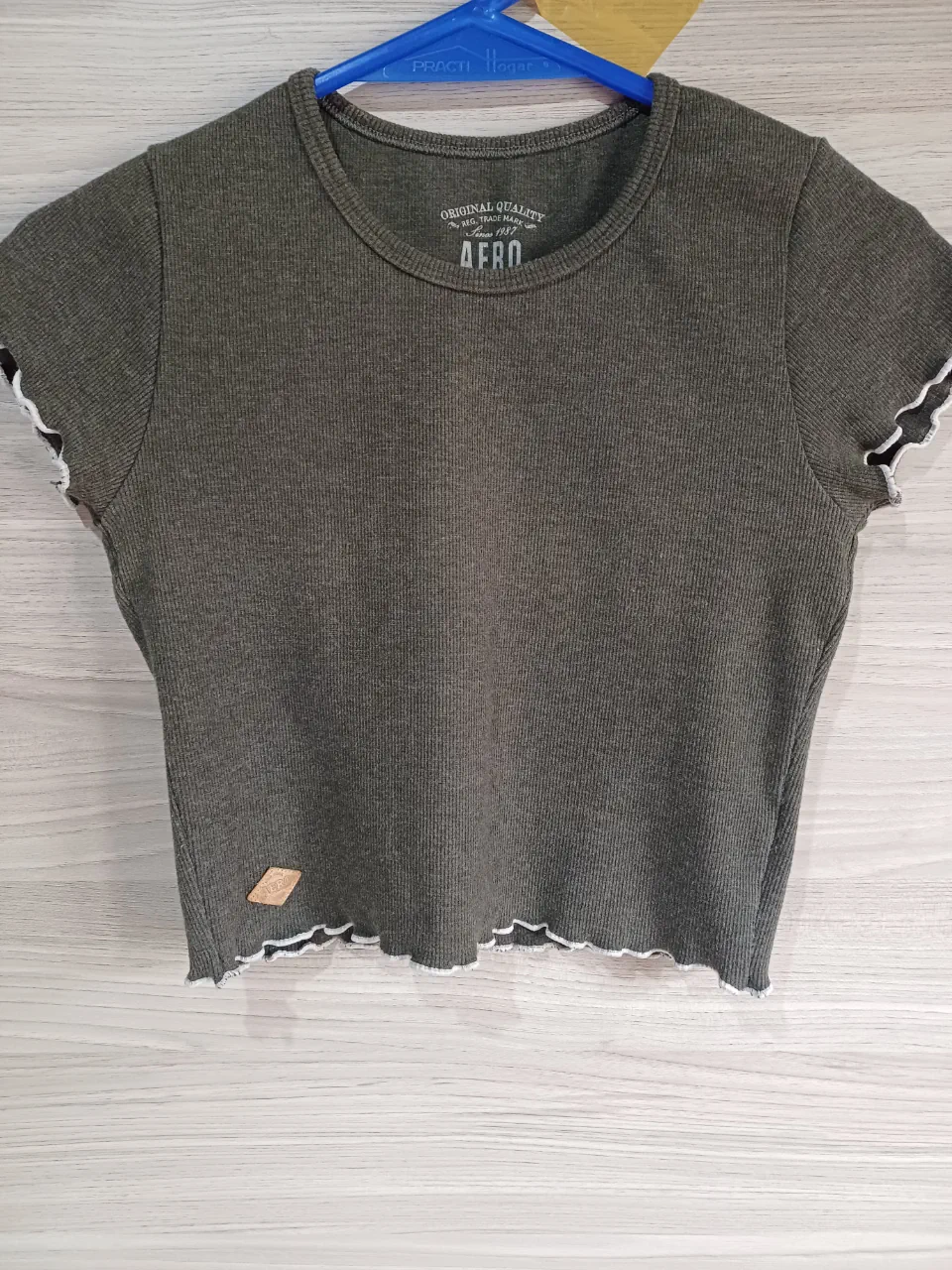Remera Aéropostale · Talle M