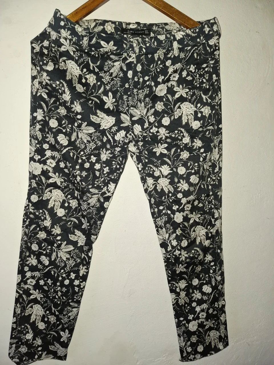 Pantalón Zara - imagen 1