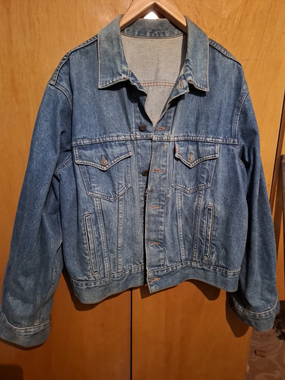Levi's · Talle L