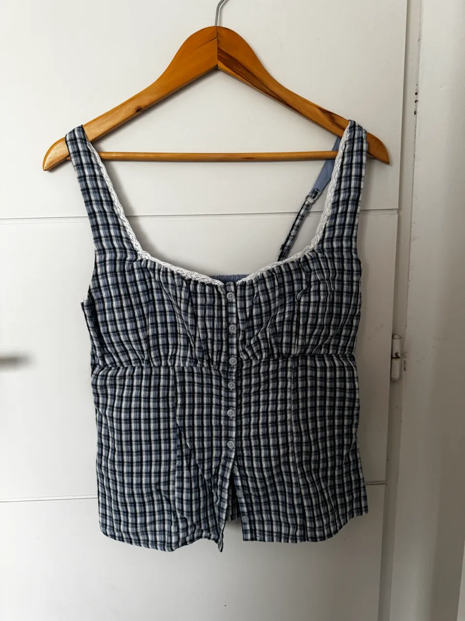 Hollister · Talle M