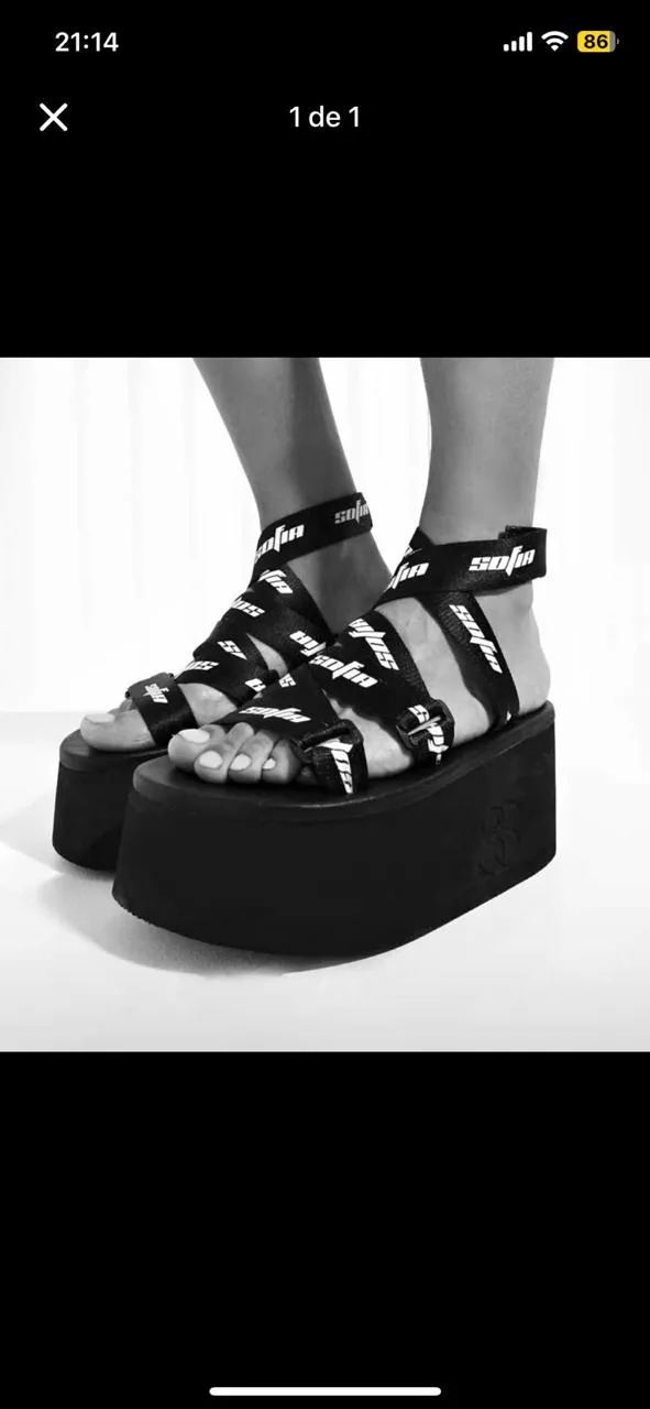 Sofia Sarkany · Talle AR 38