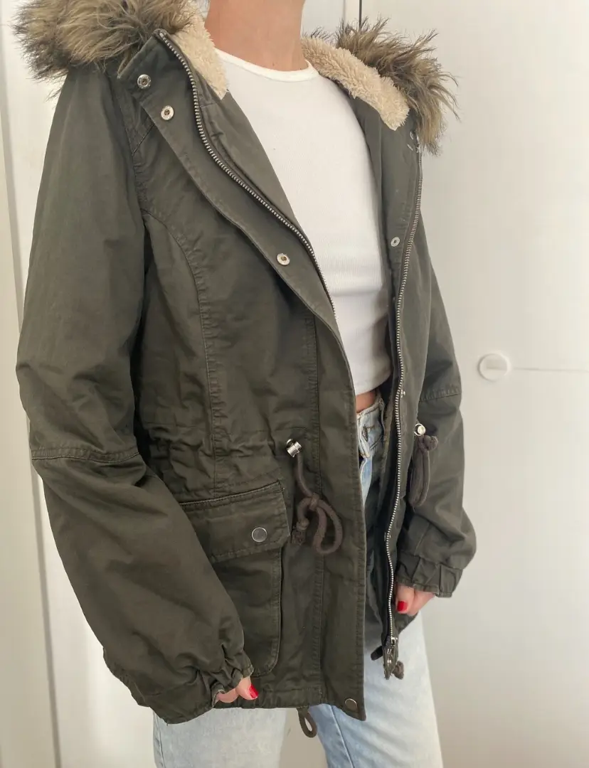 Campera H&M · Talle M