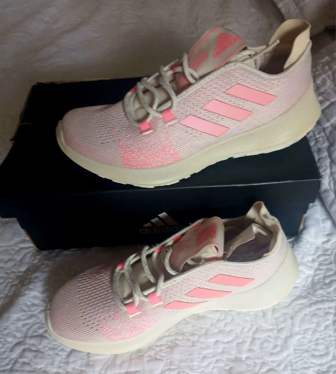 Zapatillas adidas - imagen 1