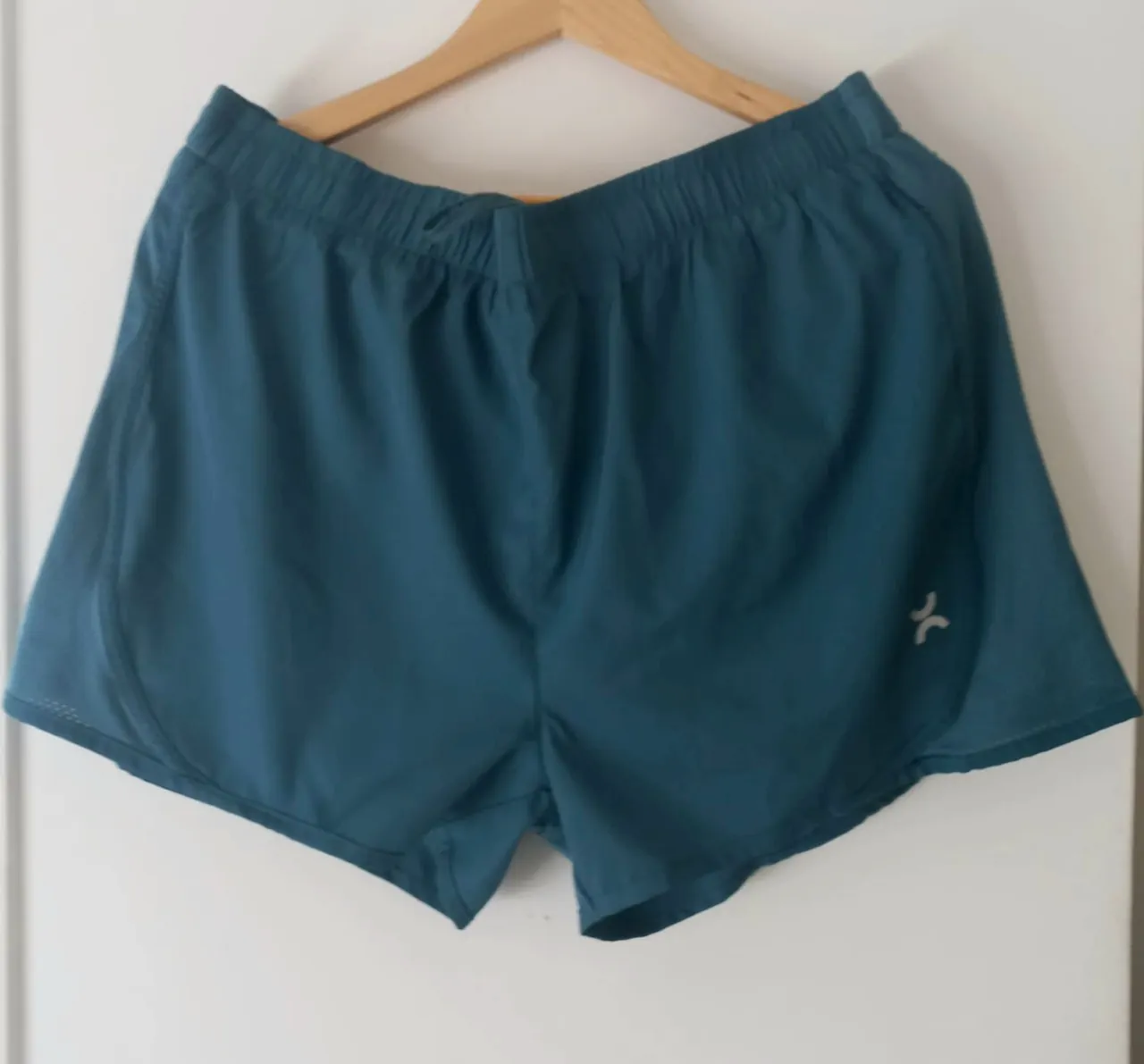 Sport h y g · Talle EU 44