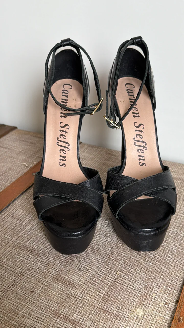 Carmen Steffens · Talle AR 37
