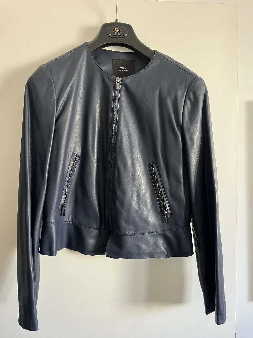 Zara · Talle L
