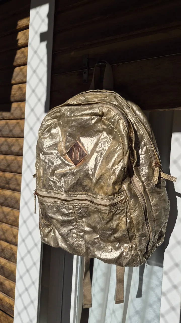 Mochila A ≠ - imagen 1