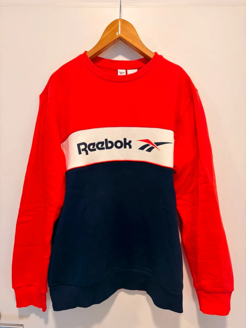 Buzo Reebok - imagen 1