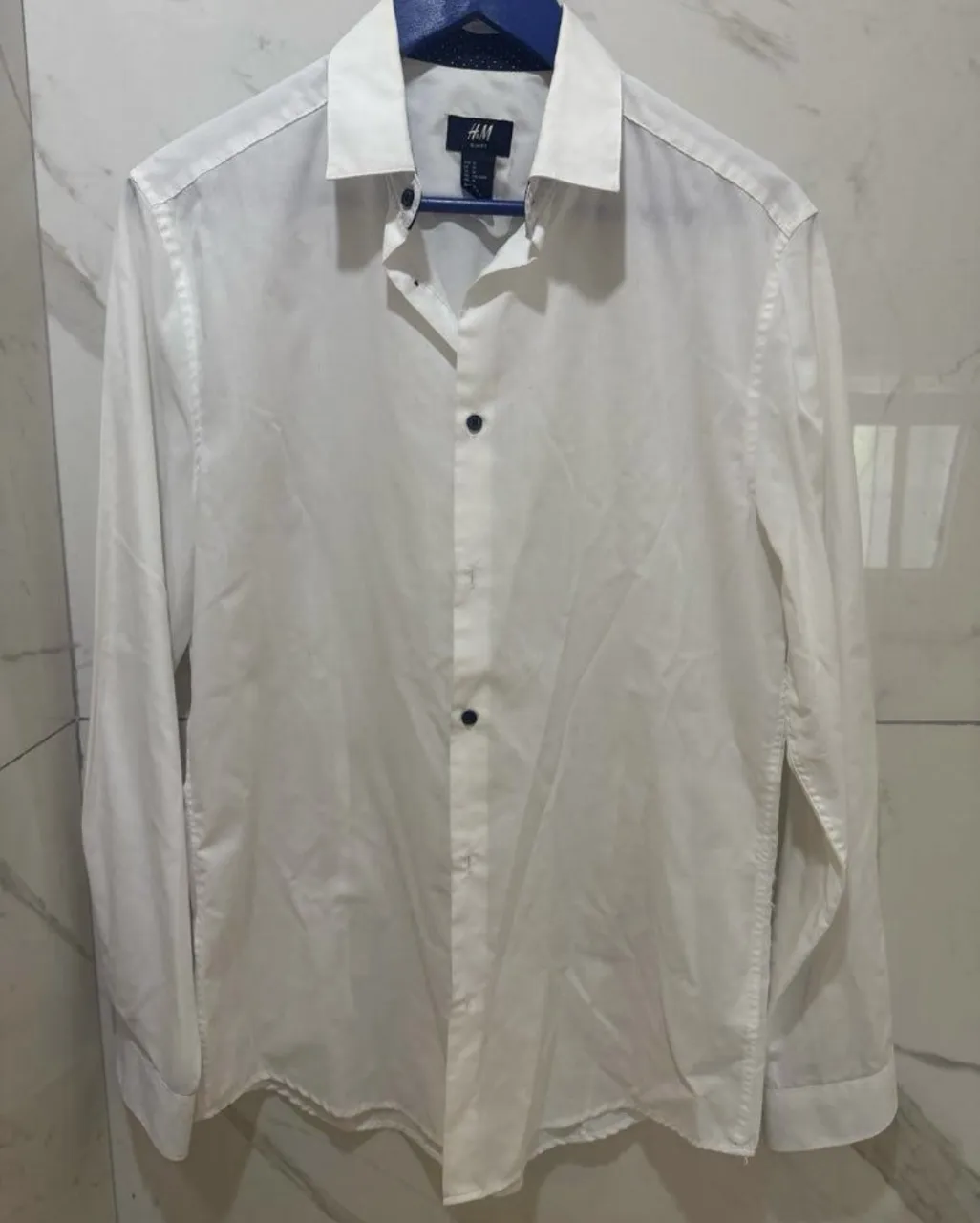 Camisa H&M · Talle M