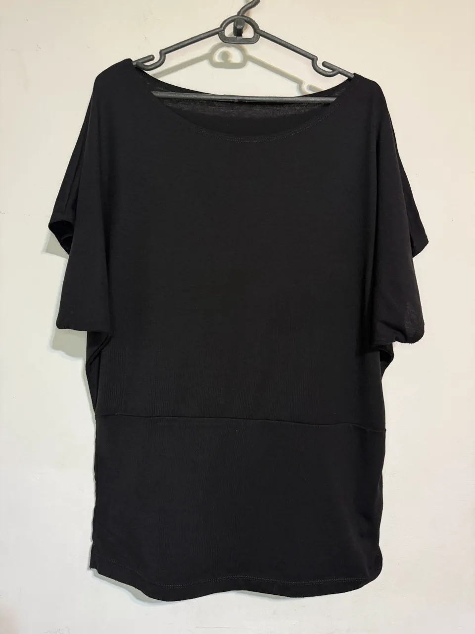 Remera Feria vintage · Talle L