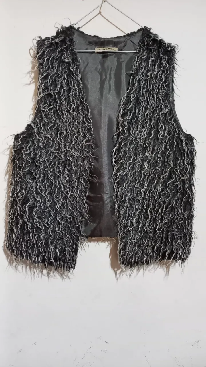 Chaleco Black label · Talle M