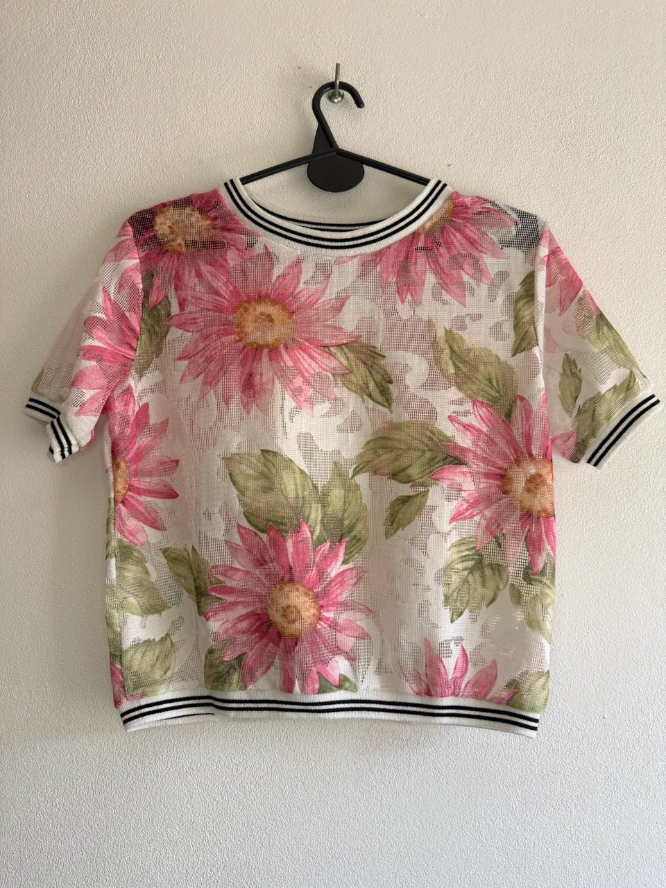 Remera Feria vintage · Talle M