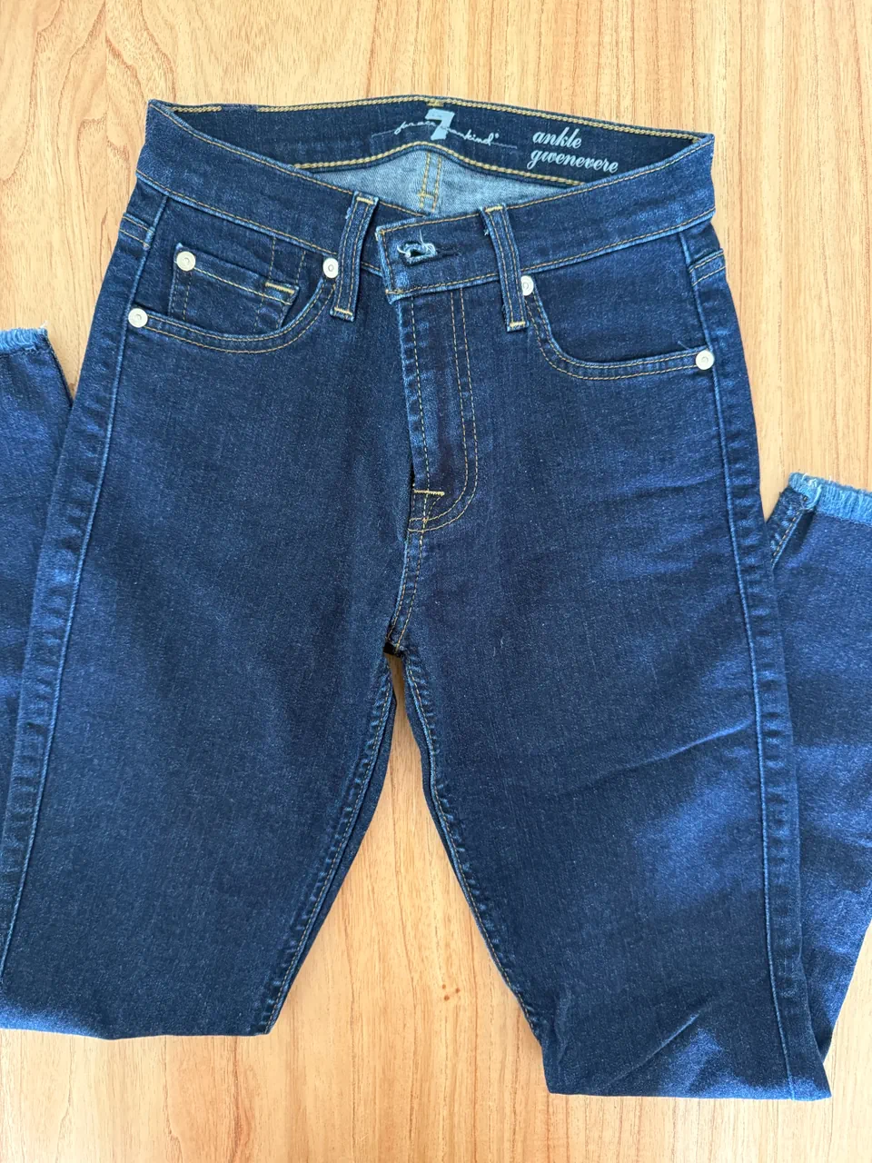 7 For All Mankind · Talle MEX/ARG 24
