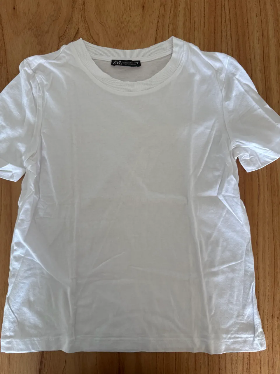 Remera Zara · Talle S
