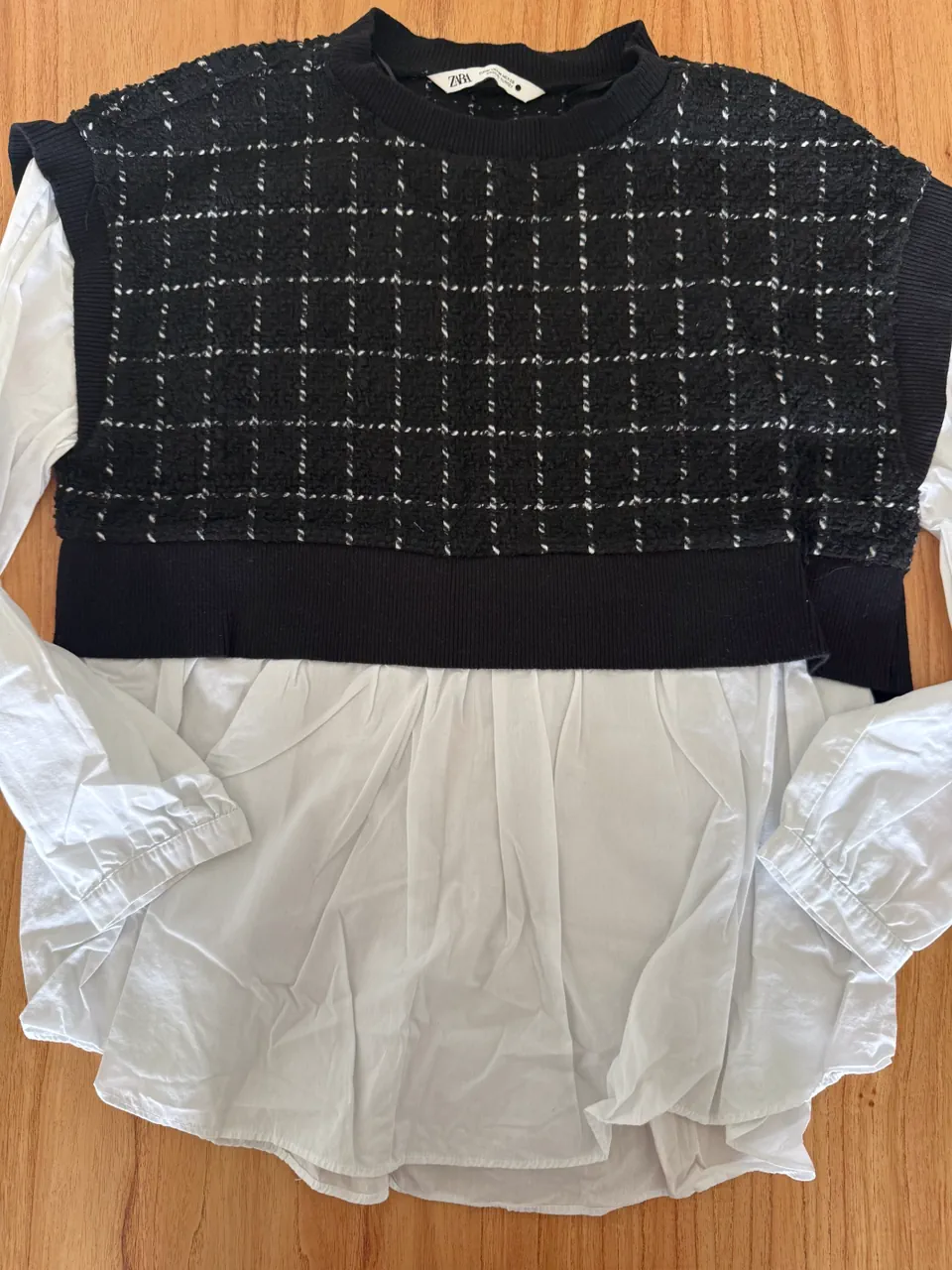Buzo Zara · Talle M