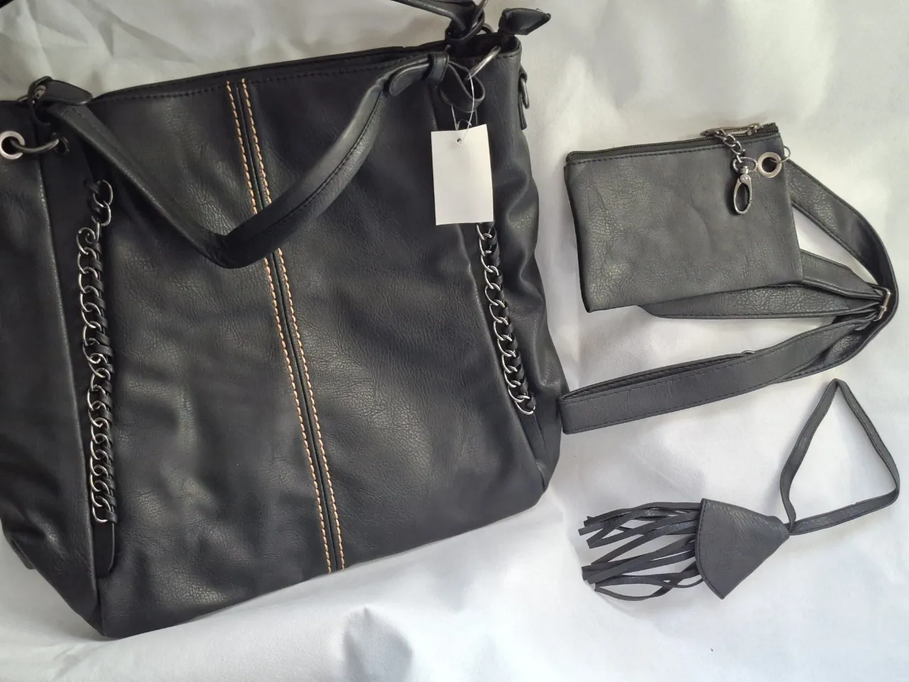 Cartera A + - imagen 1
