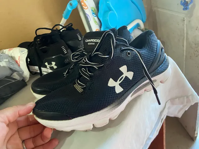 Under Armour · Talle AR 37