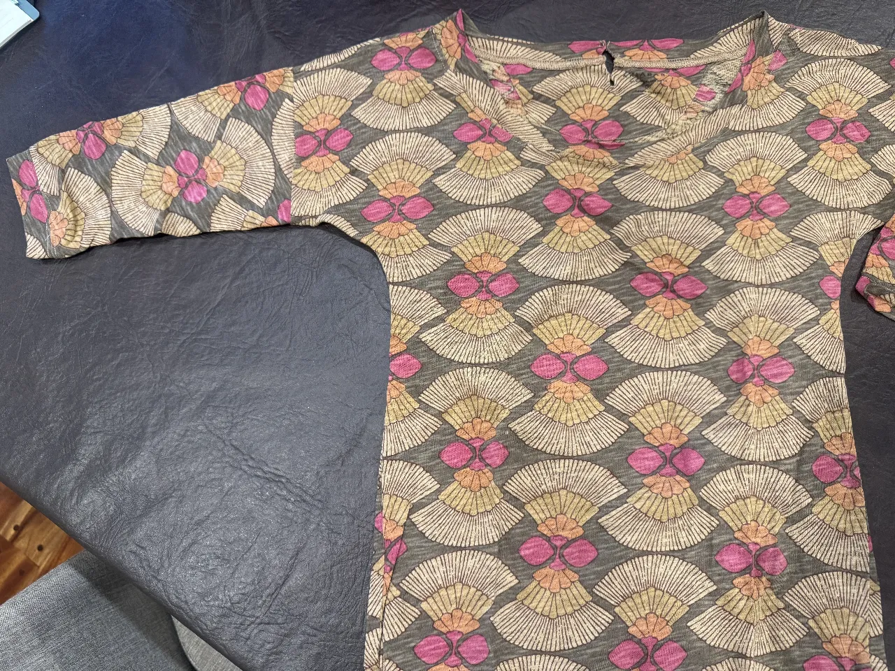 Remera Akiabara · Talle 1