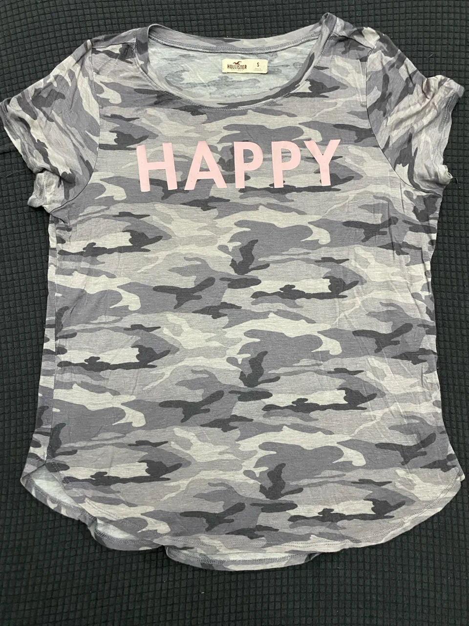 Remera Hollister · Talle S