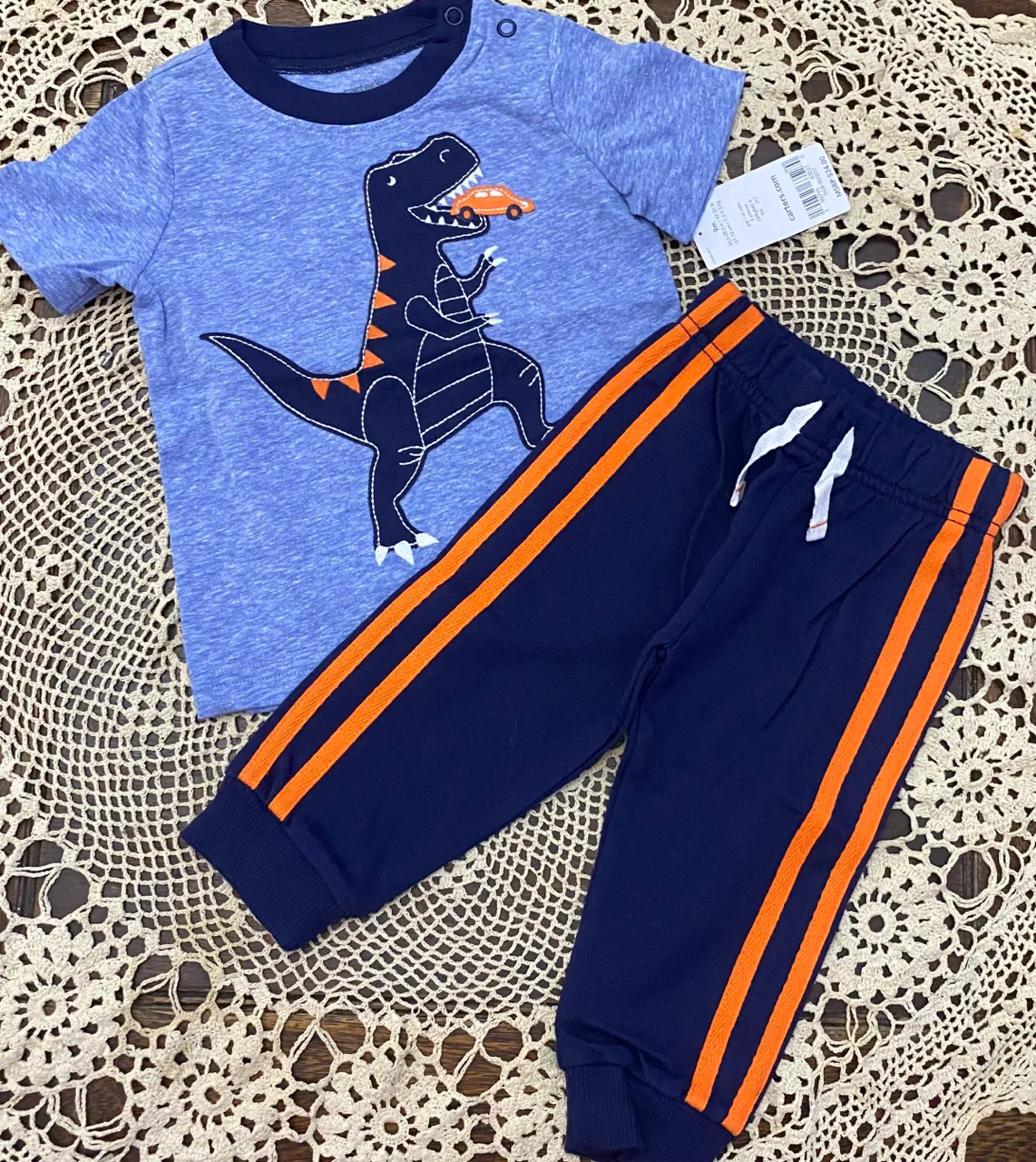 Carter's · Talle 9-12 meses