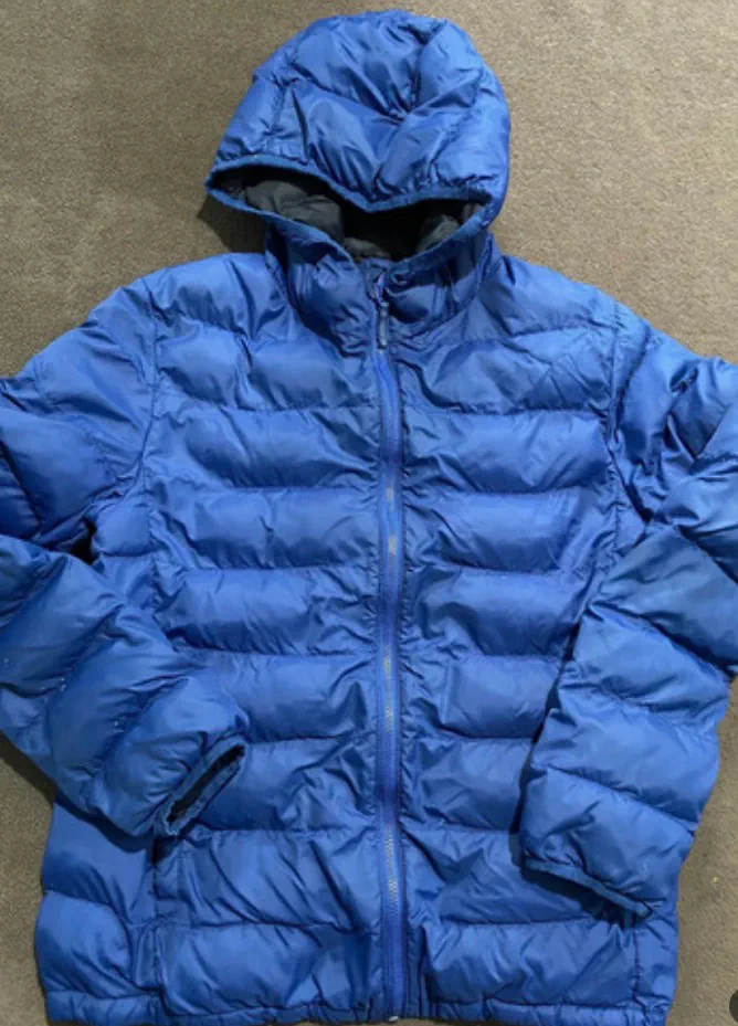 Uniqlo · Talle 12 años / 152 cm