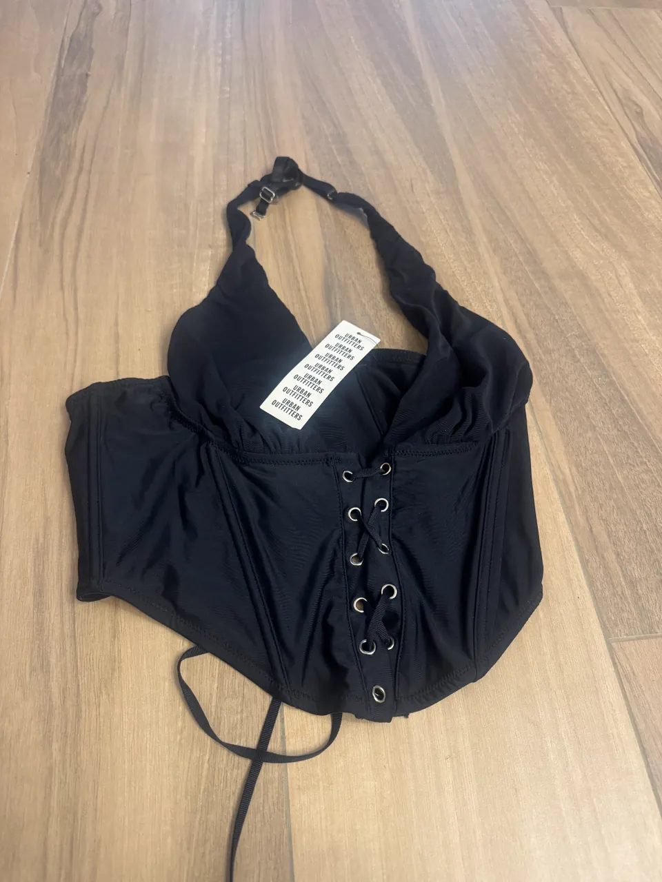 Urban Outfitters · Talle L