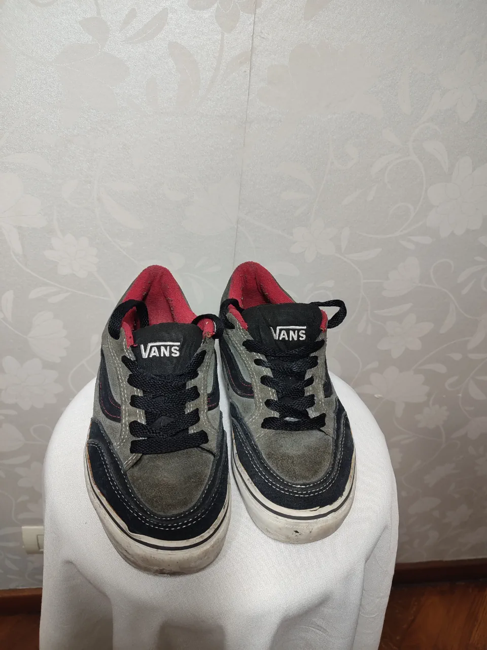 Vans · Talle AR 28