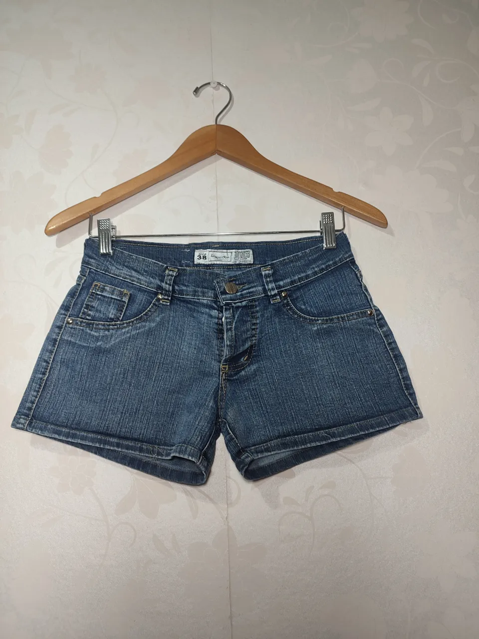 Short Inquieta - imagen 1