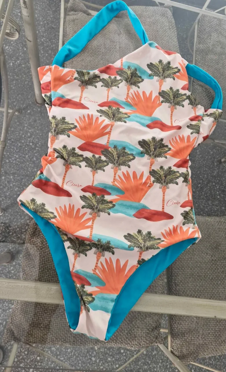 Traje de baño Cielo · Talle 4