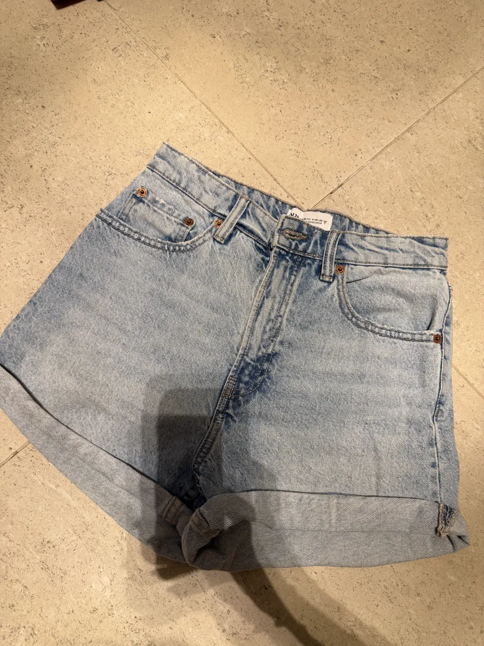Zara · Talle EU 36