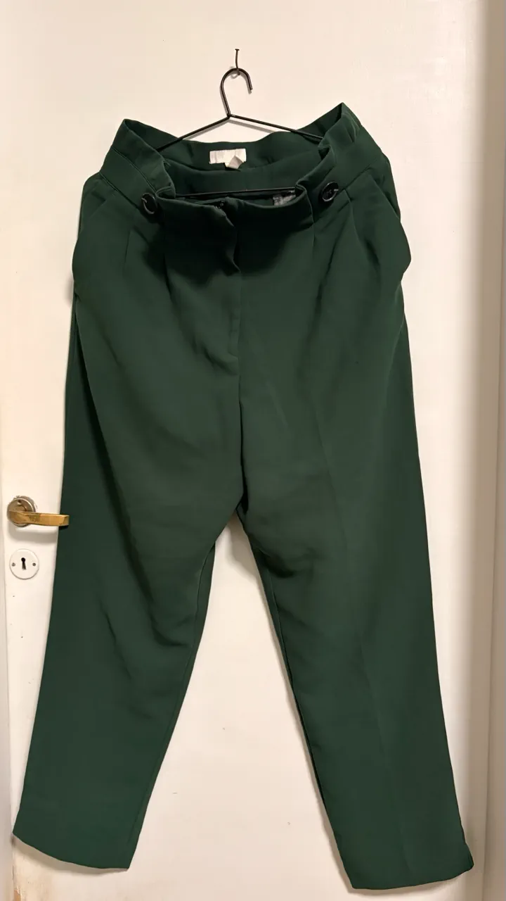 H&M · Talle EU 42