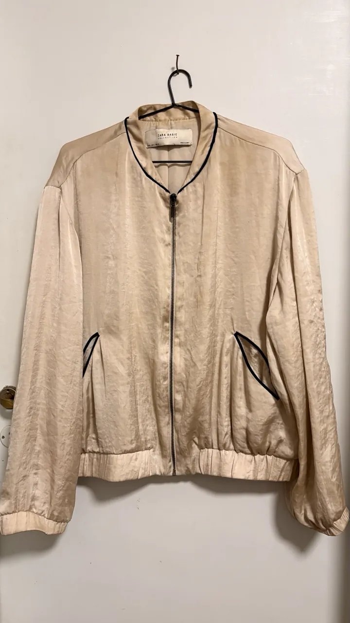 Zara Basic · Talle L