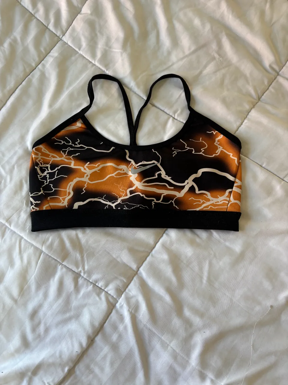 Corpiño deportivo Nike · Talle M