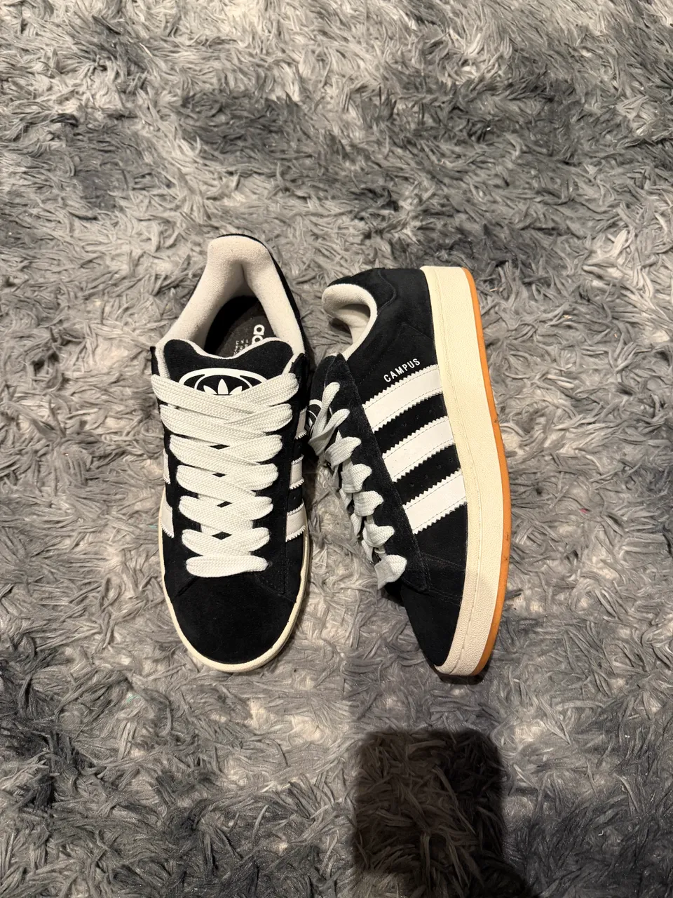 adidas · Talle US 8.5