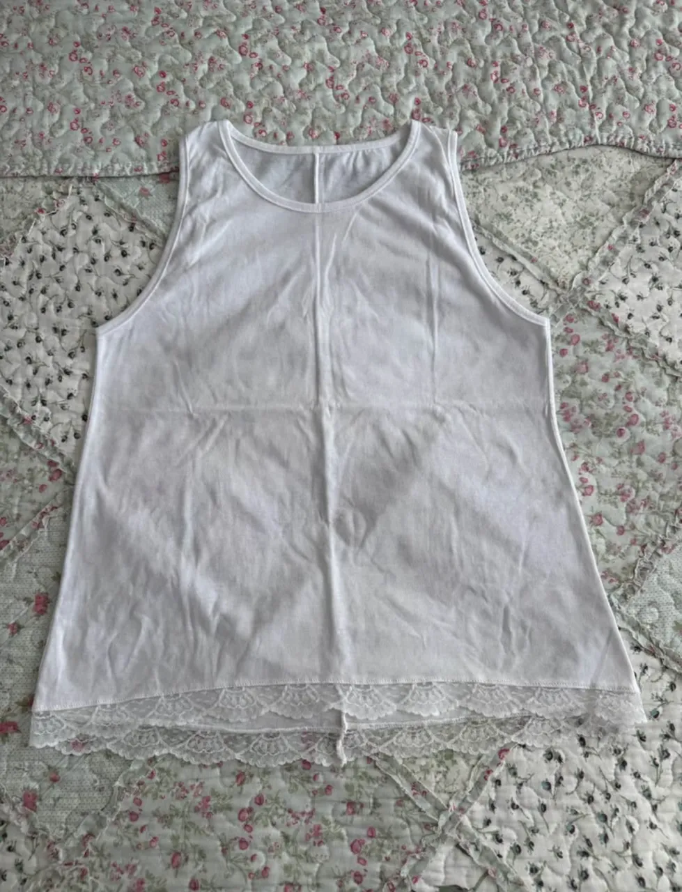 Musculosa A ≠ - imagen 1