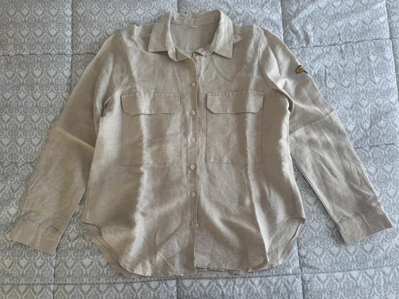Camisa A + - imagen 1