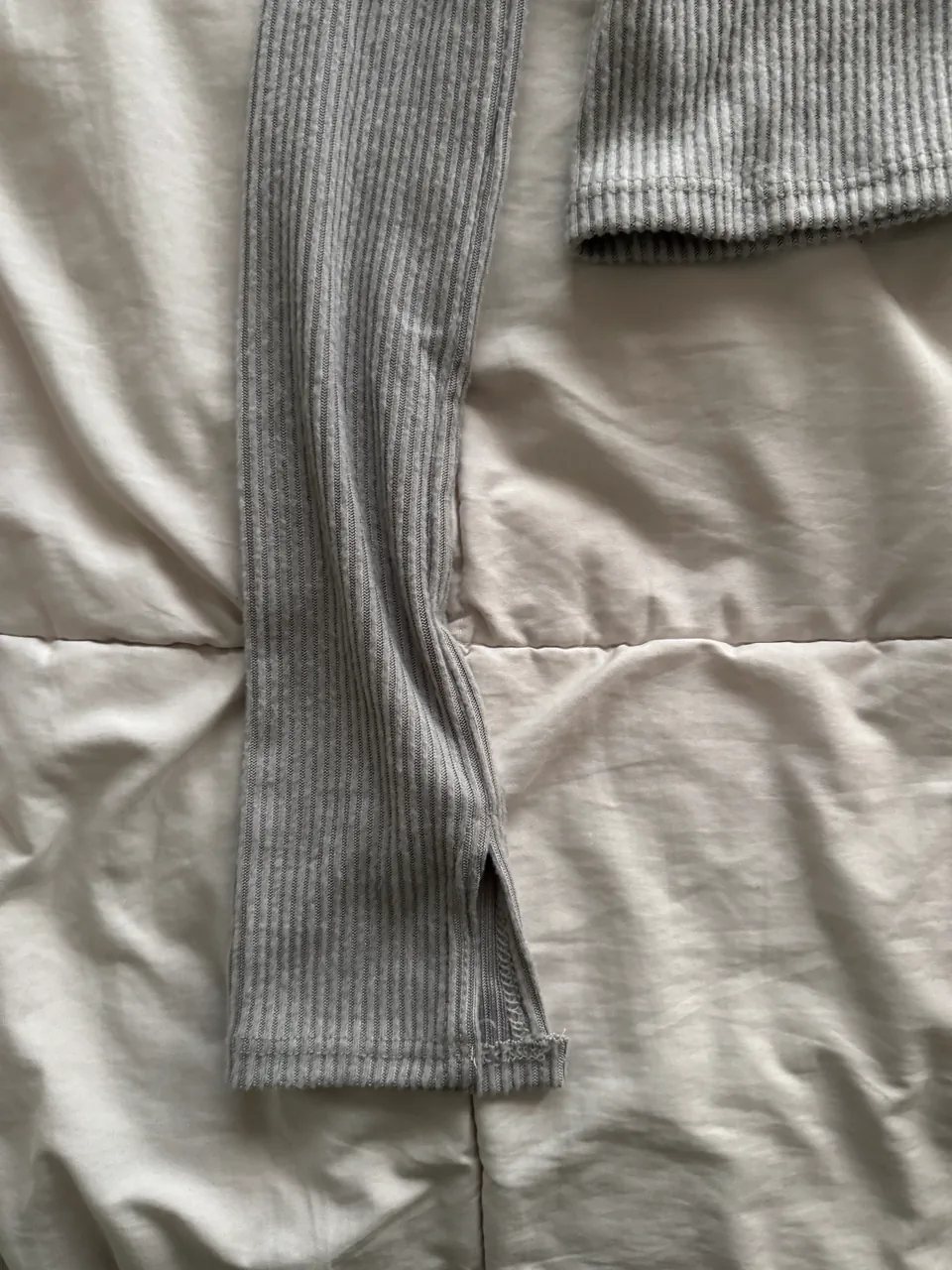 Remera A ≠ - imagen 2