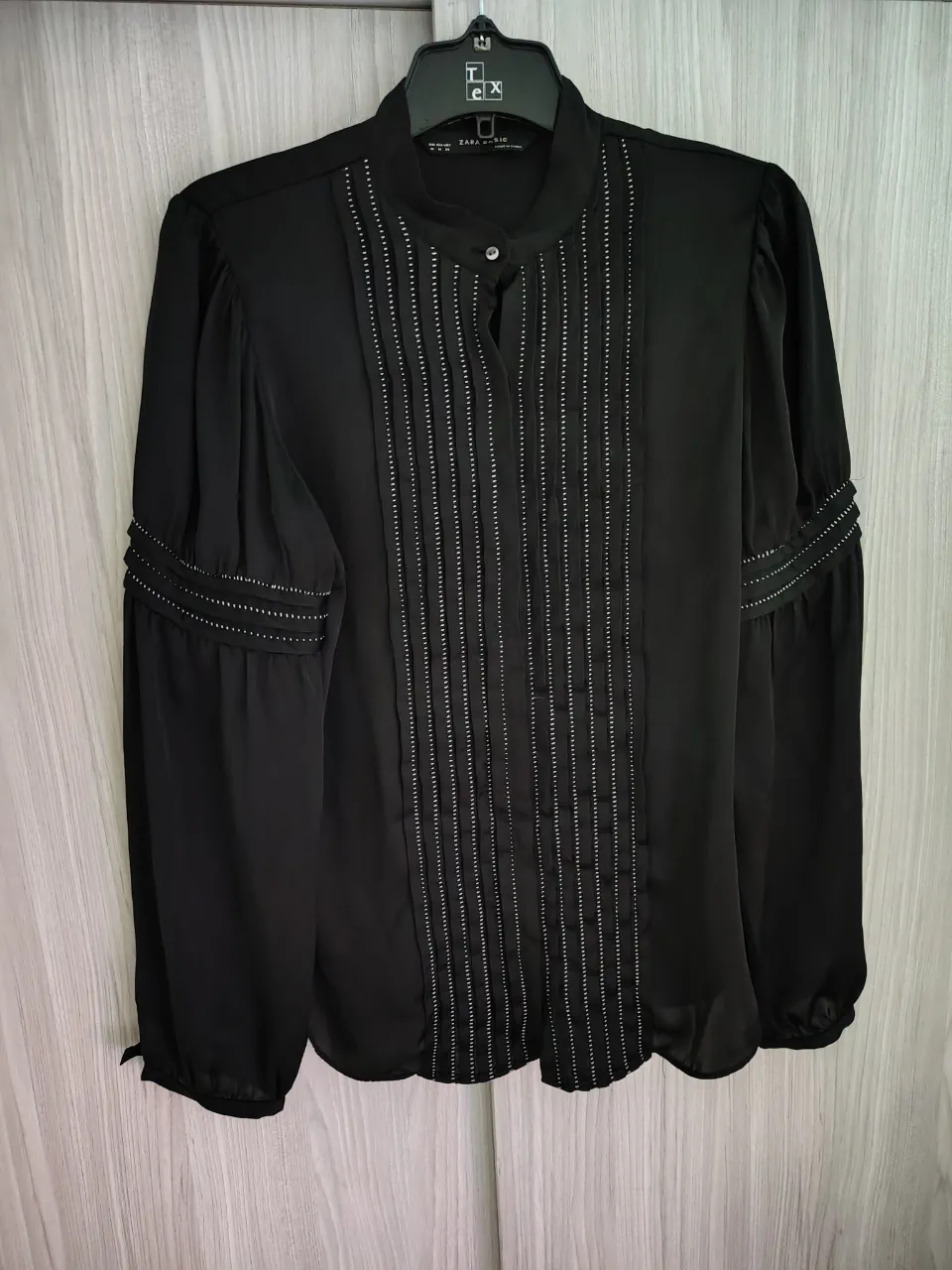Blusa Zara Basic · Talle M
