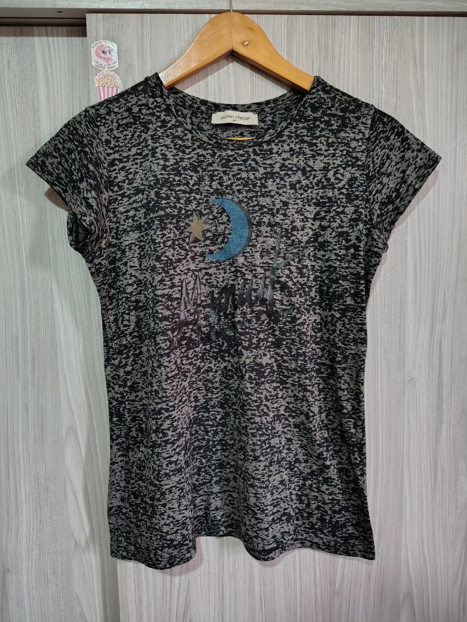 Remera Jazmín Chebar - imagen 1
