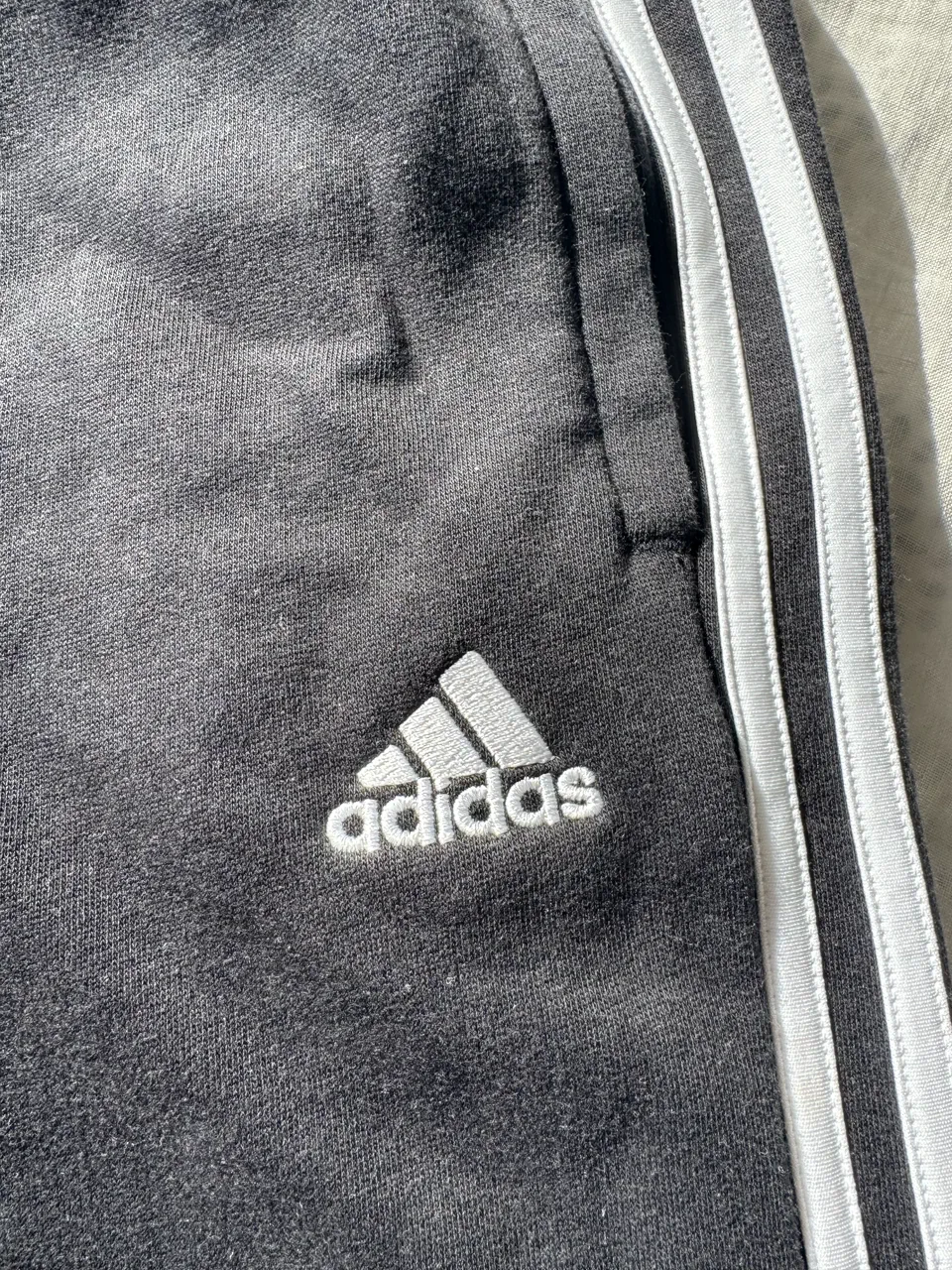 Pantalón adidas - imagen 3