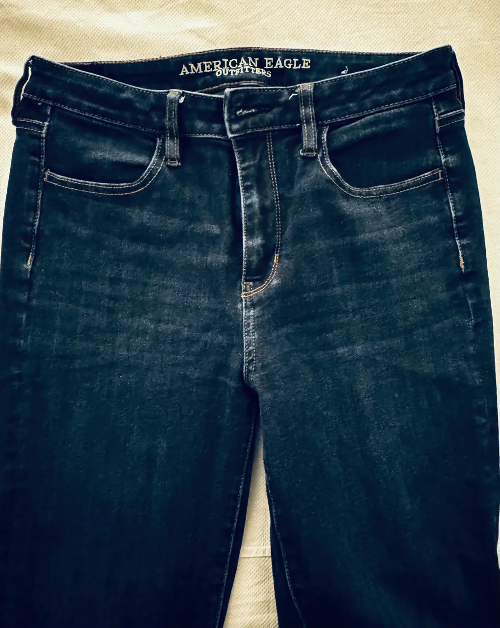 American Eagle · Talle 4